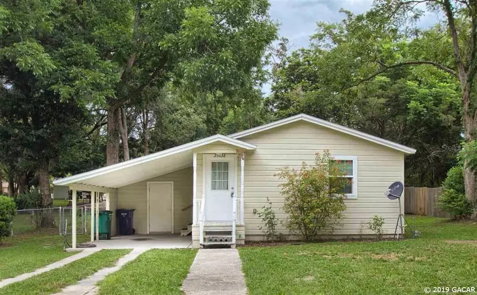 25038 SW 2nd AVE, Newberry, FL 32669