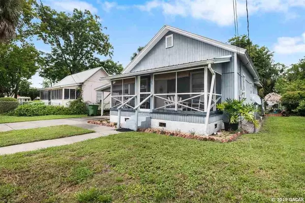 717 N 15th ST, Palatka, FL 32177