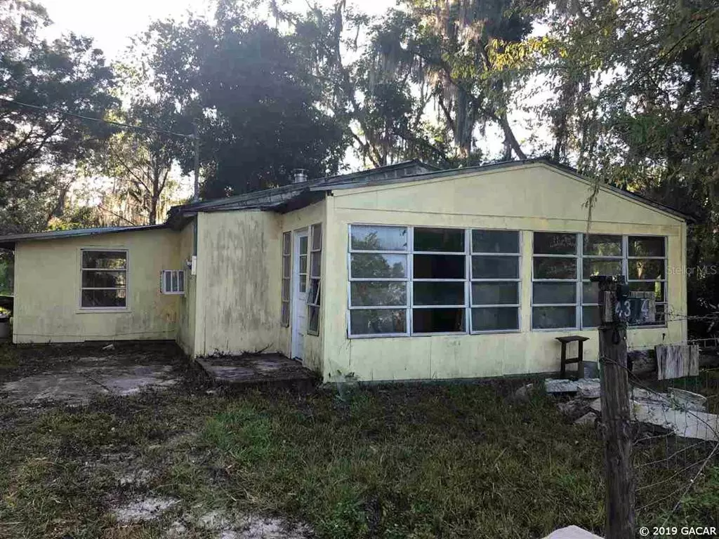 Hawthorne, FL 32640,4314 NE CR 1469 RD