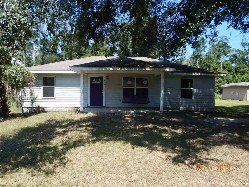 801 SW 2 AVE, Trenton, FL 32693