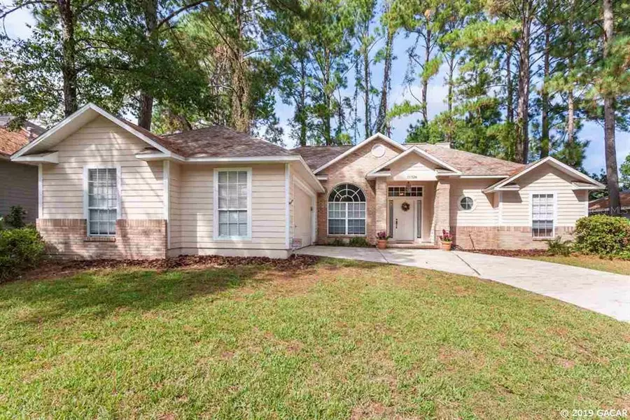 11526 NW 16th Place, Gainesville, FL 32606