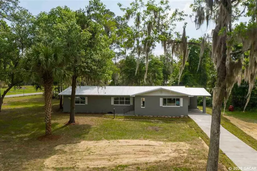 635 SE 4th AVE, Melrose, FL 32666