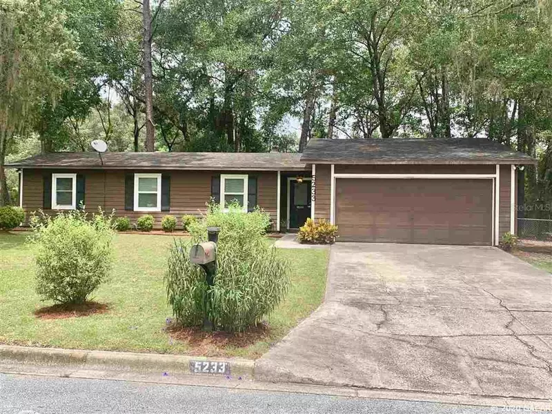 5233 SW 75th TER, Gainesville, FL 32608