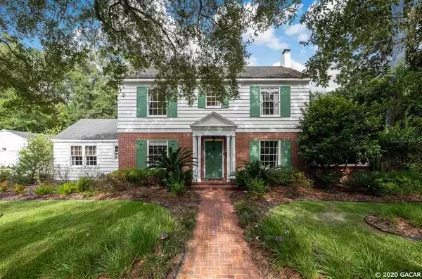 1021 NE 5th TER, Gainesville, FL 32601