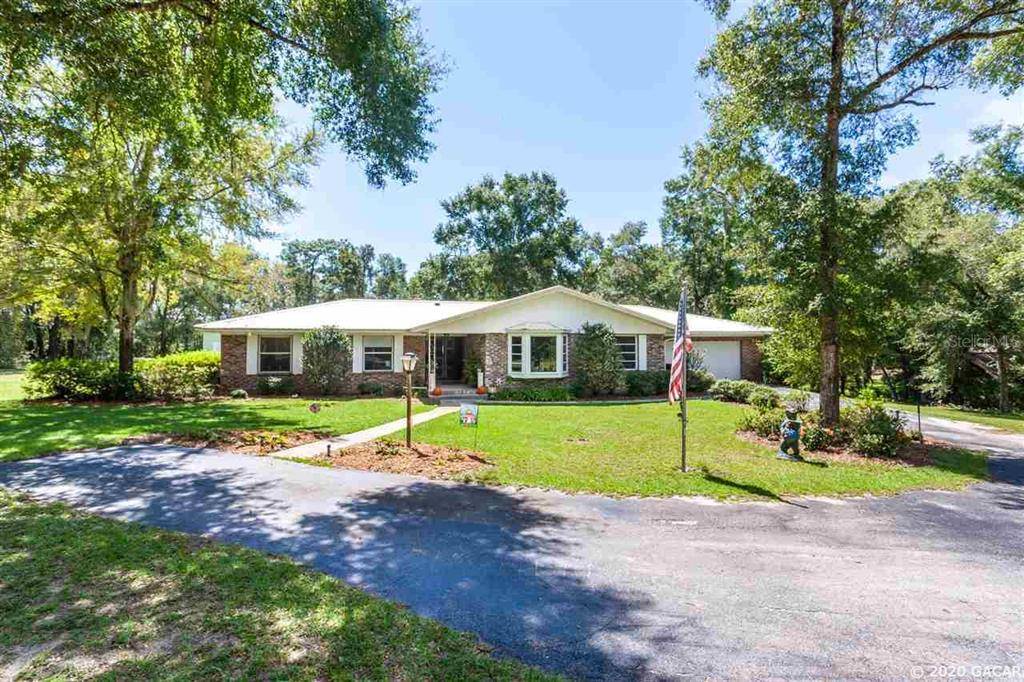 8481 Nittany DR, Melrose, FL 32666