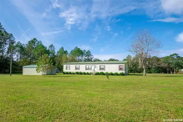 Brooker, FL 32622,10068 SW 112th Ave