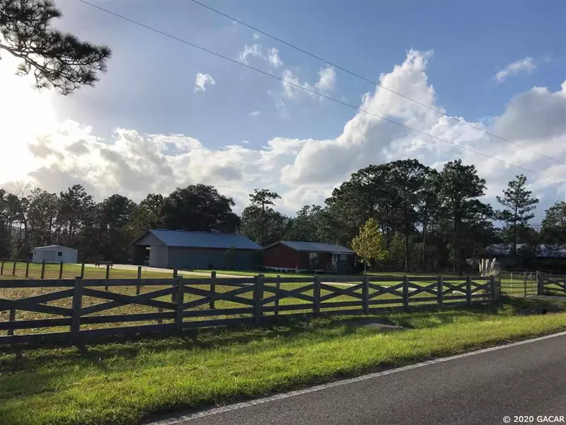 117 Melrose Landing DR, Hawthorne, FL 32640