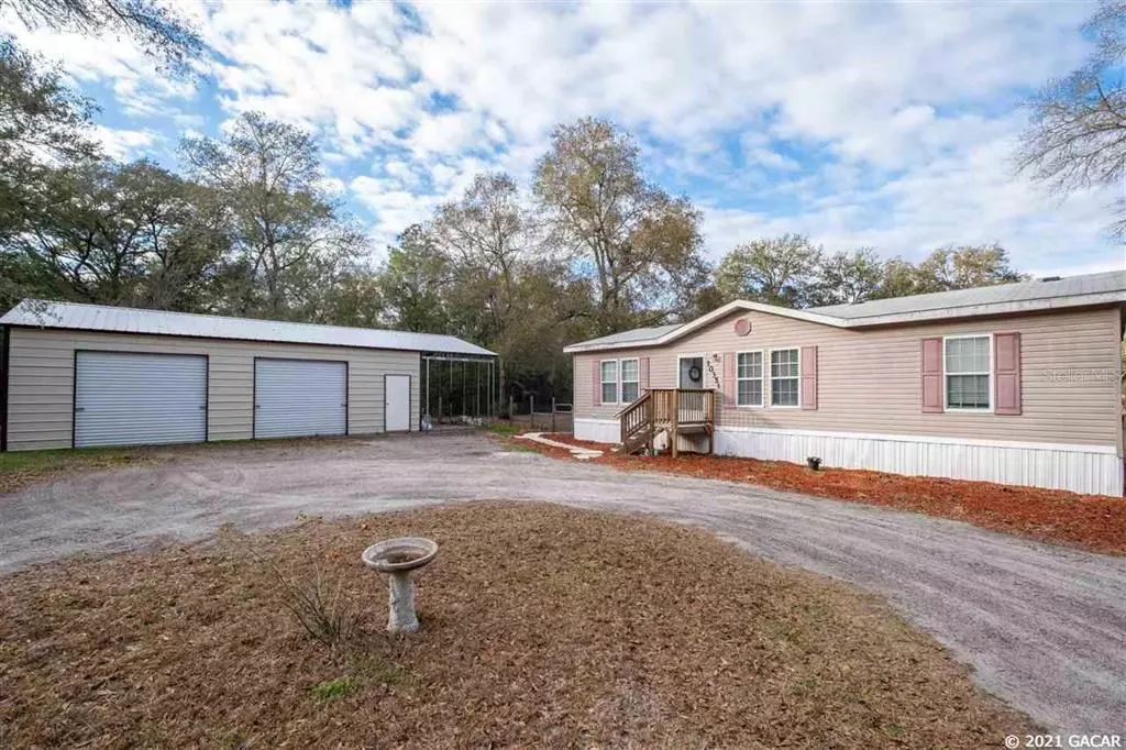 Bronson, FL 32621,10351 NE 76TH ST