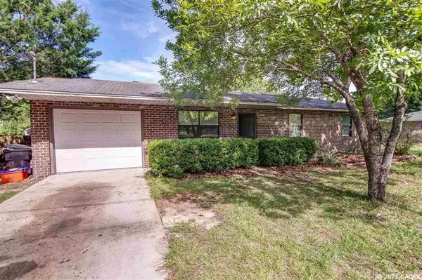 17104 NW 238th TER, High Springs, FL 32643