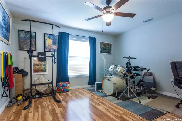 Alachua, FL 32615,14368 NW 161 AVE