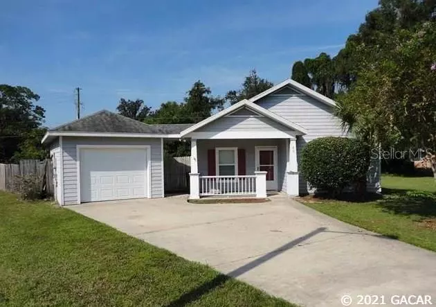 40 NE 45th TER, Gainesville, FL 32641