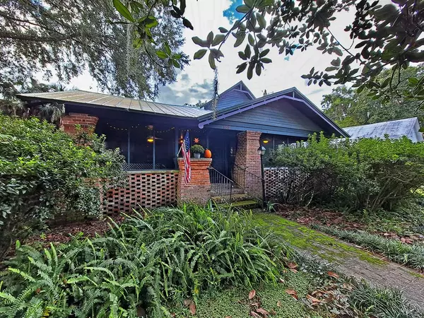 153 NW 2ND AVE, Micanopy, FL 32667