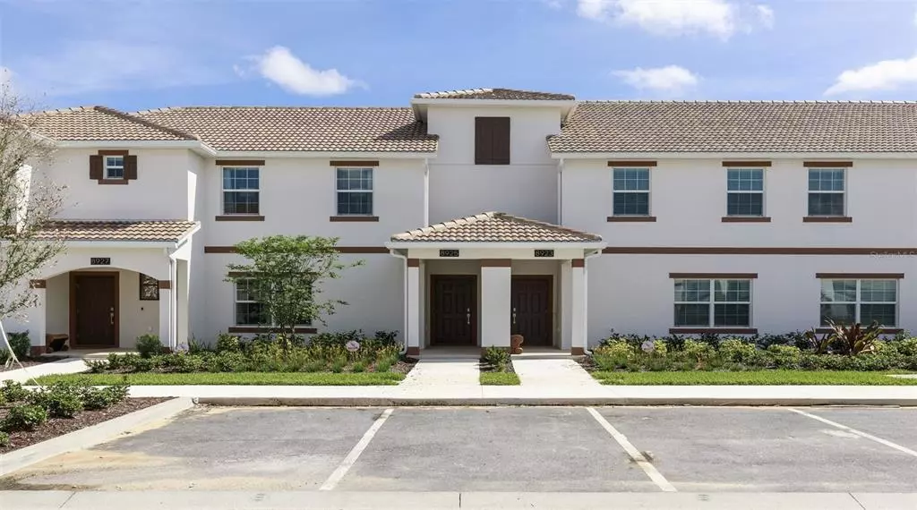 Champions Gate, FL 33896,8925 STINGER DR