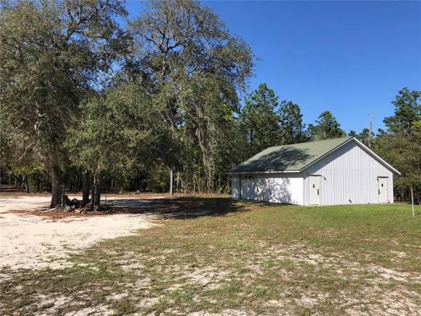 210 S COUNTY ROAD 315,  Interlachen,  FL 32148