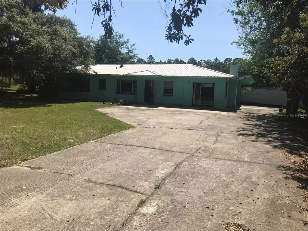 Melrose, FL 32666,526 COUNTY ROAD 219