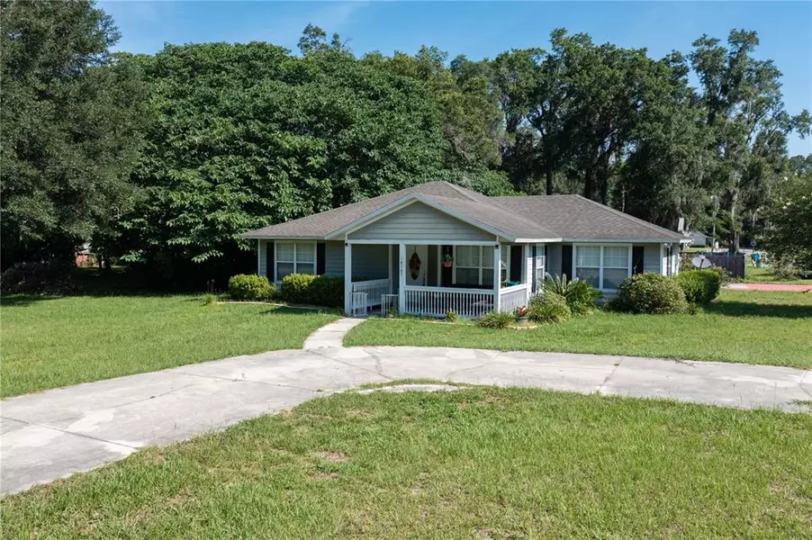 18585 CHARLOTTE AVE, Brooker, FL 32622
