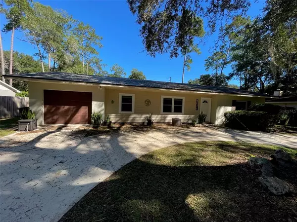 4026 NW 16TH PL, Gainesville, FL 32605