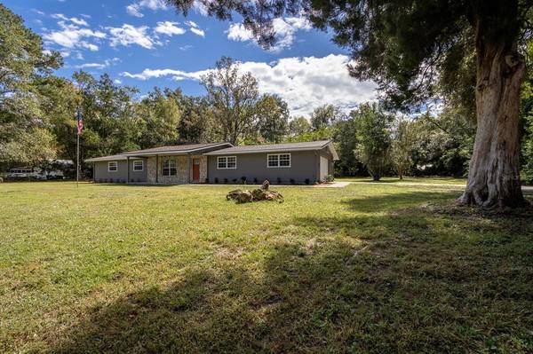 12127 SW 5TH AVE, Gainesville, FL 32607