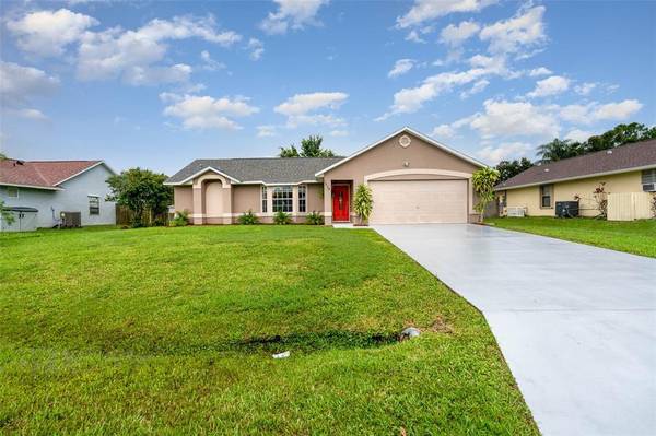 1574 HARDWICKE ST NW, Palm Bay, FL 32907