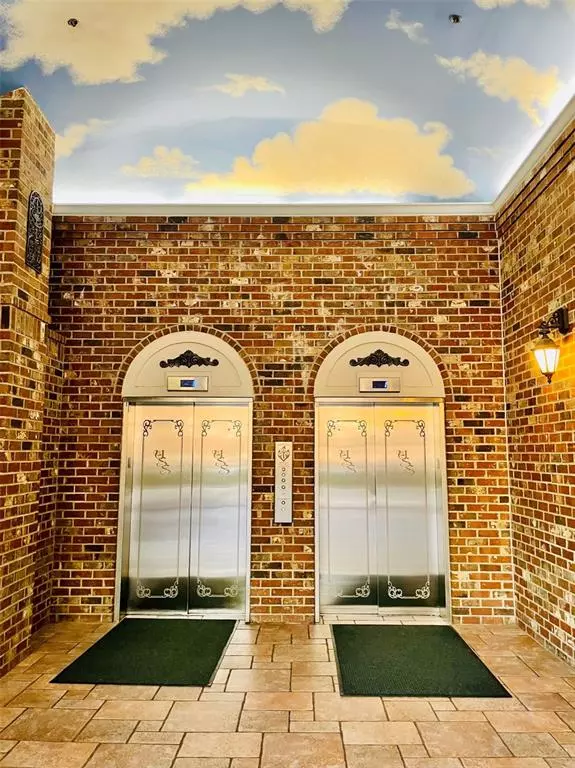 201 SE 2ND AVE #426, Gainesville, FL 32601