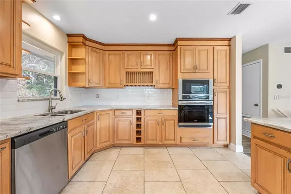 Altamonte Springs, FL 32714,721 LITTLE WEKIVA CIR