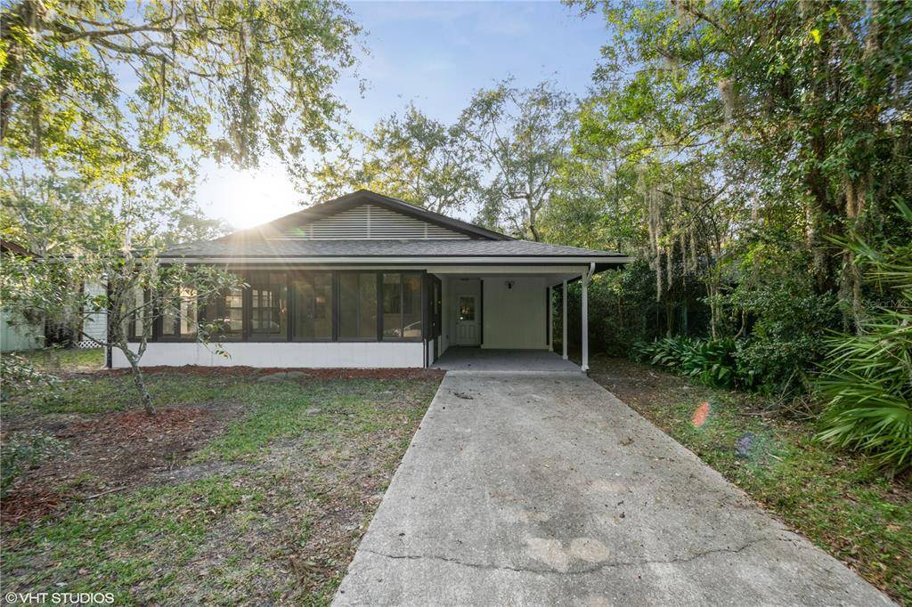 8494 NW 38TH DR, Gainesville, FL 32653