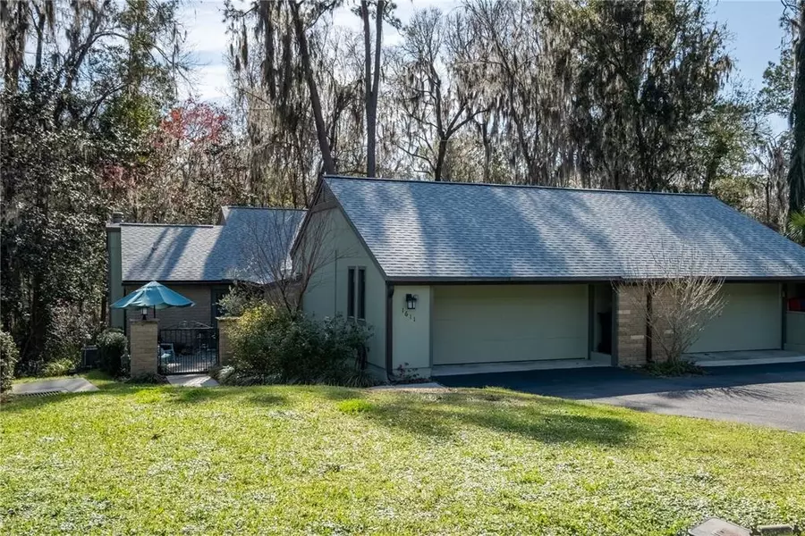 1611 NW 19TH CIR, Gainesville, FL 32605