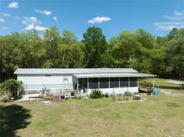 High Springs, FL 32643,4751 NE 72ND TRL