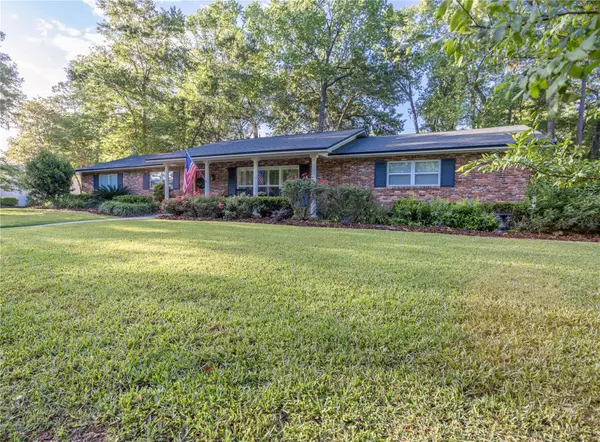 5023 NW 16TH PL, Gainesville, FL 32605