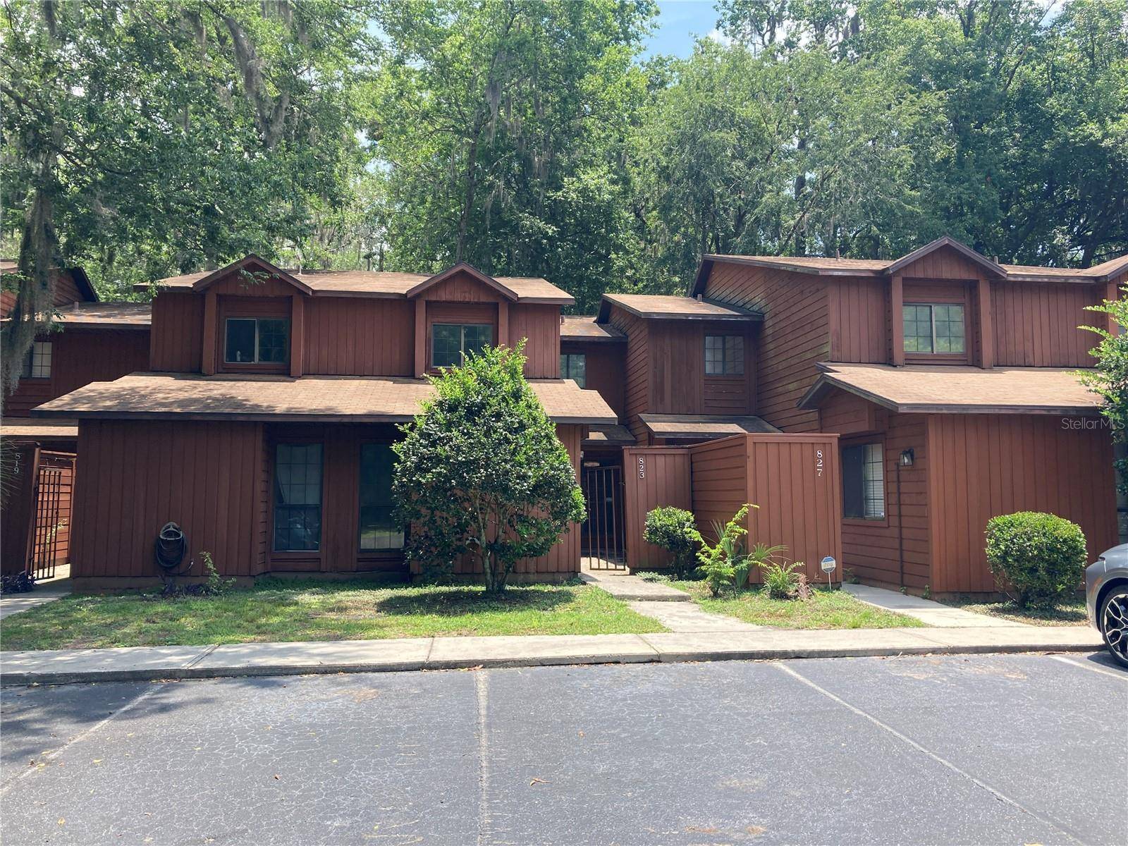 823 SW 56TH TER, Gainesville, FL 32607