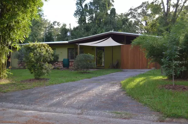 2902 NE 13 ST, Gainesville, FL 32609