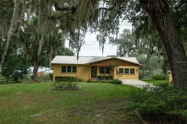 Interlachen, FL 32148,838 LAKE SHORE TER