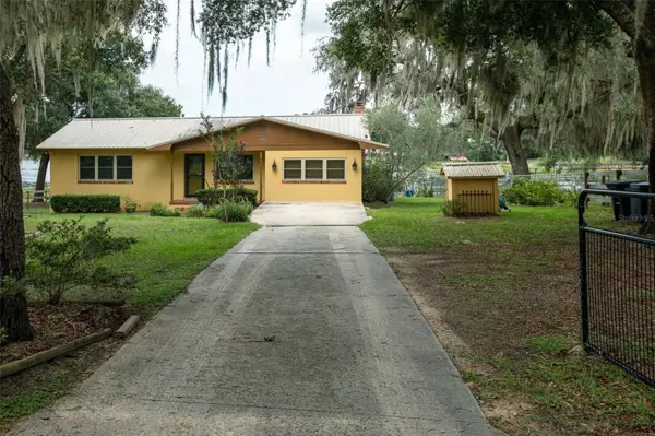 Interlachen, FL 32148,838 LAKE SHORE TER