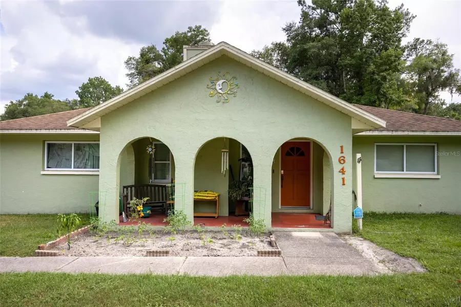 1641 NW 43RD AVE, Gainesville, FL 32605