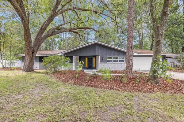 4811 NW 16TH PL, Gainesville, FL 32605