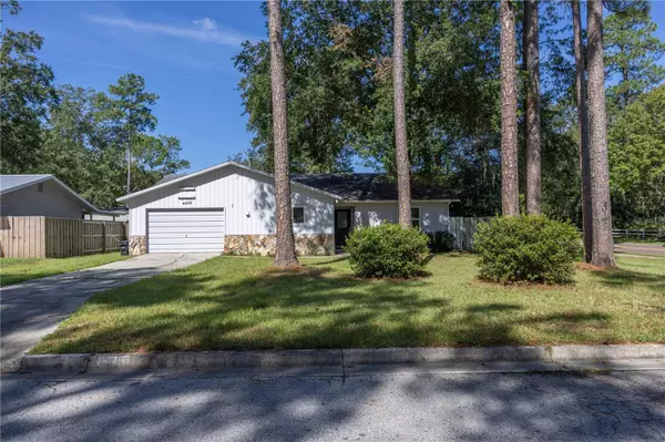 4422 NW 20 DR, Gainesville, FL 32605