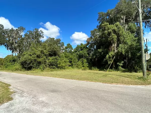 934 SE 10TH AVE, Gainesville, FL 32601