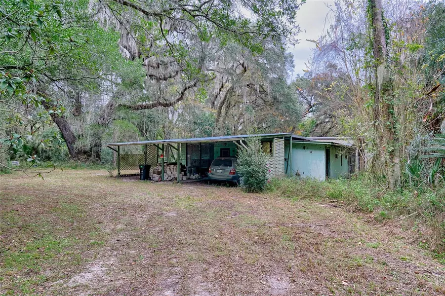 8601 SW WILLISTON RD, Gainesville, FL 32608