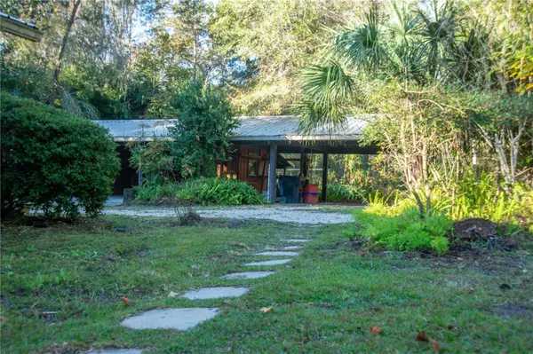 Micanopy, FL 32667,625 SE 119TH AVE