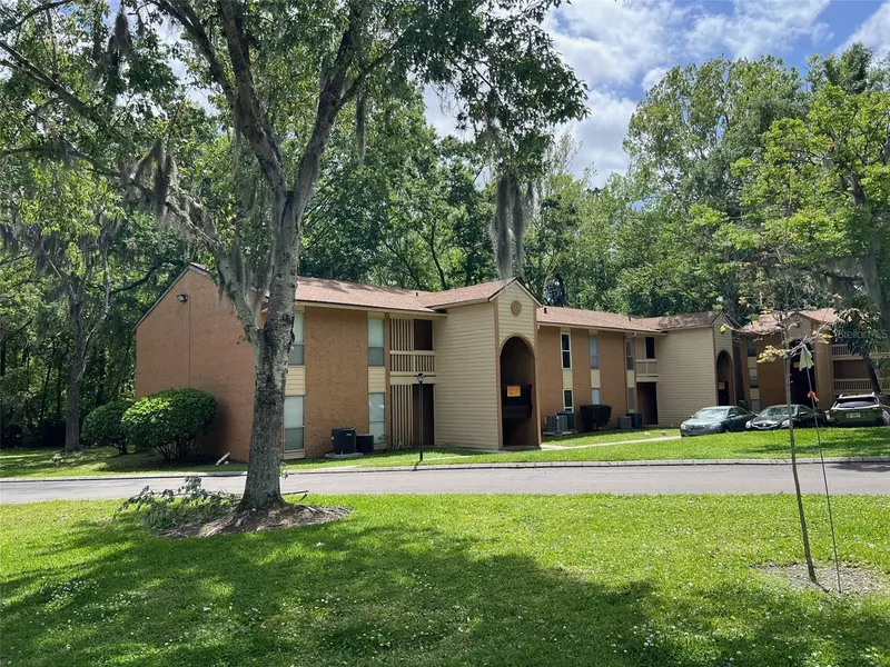 1810 NW 23RD BLVD #271, Gainesville, FL 32605