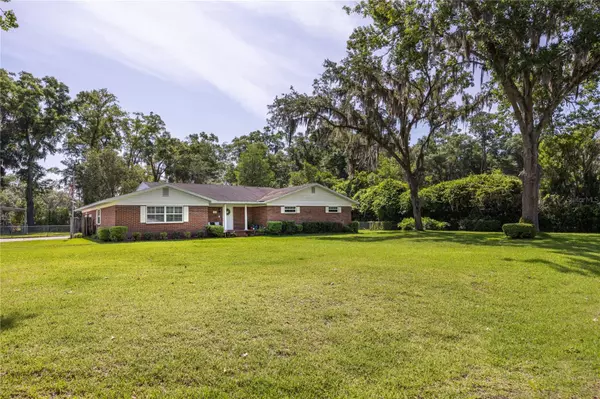 3861 NW 37TH ST, Gainesville, FL 32605