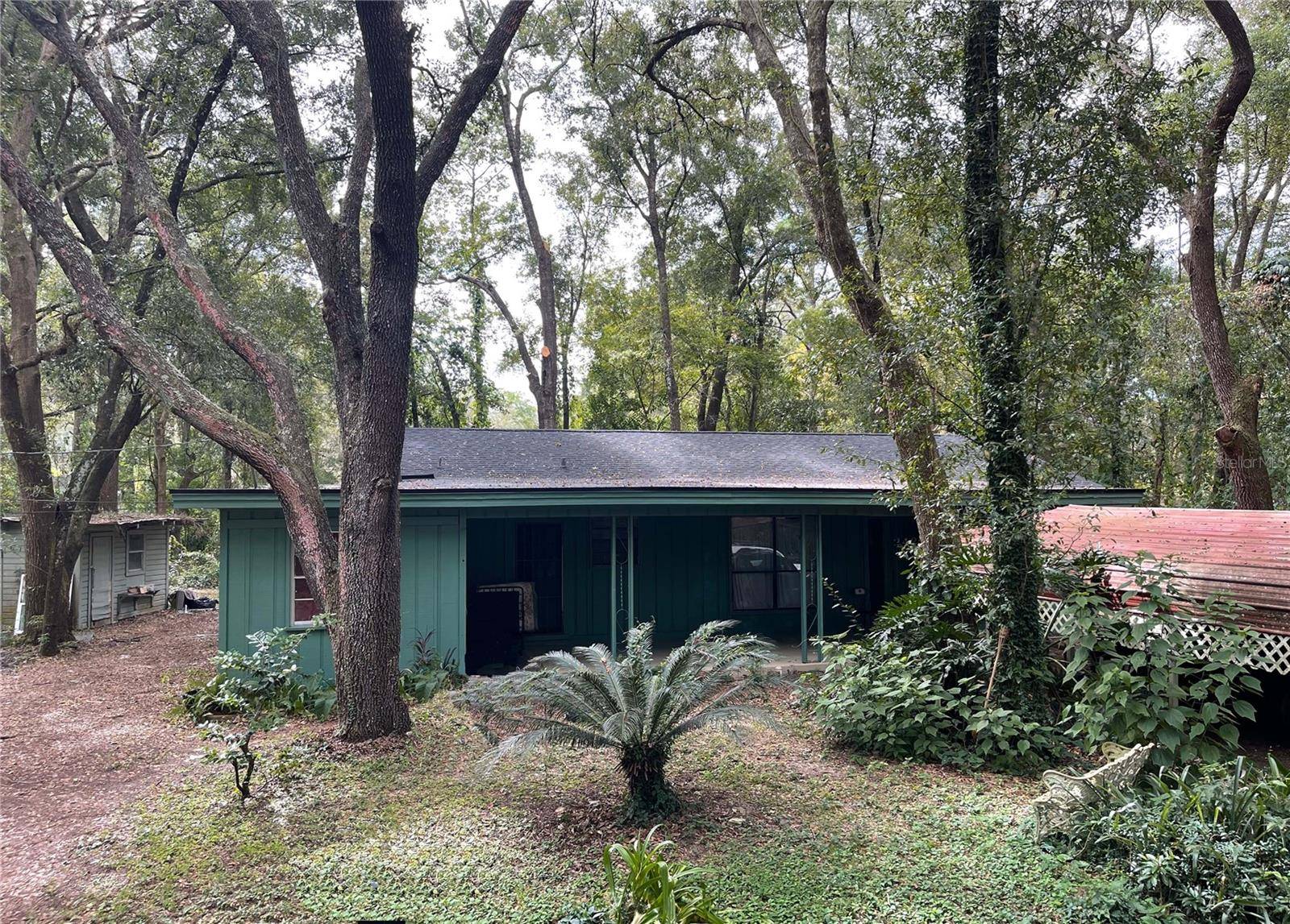 2425 SE 9TH PL, Gainesville, FL 32641