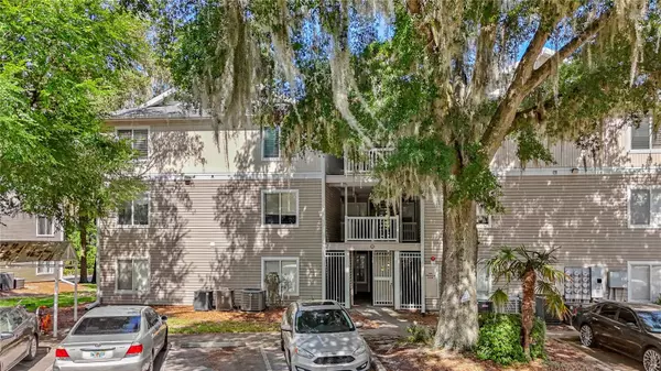 4000 SW 23RD ST #2-203, Gainesville, FL 32608