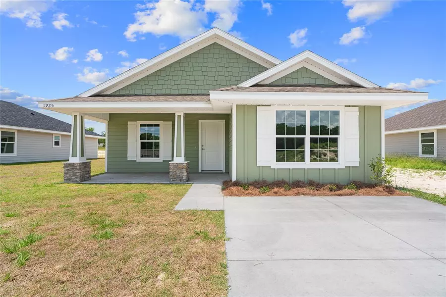 1925 N ROBERTS TRL, Bell, FL 32619