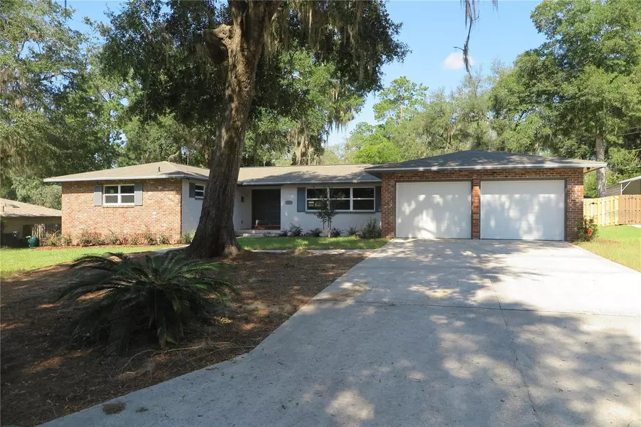 1806 NW 21ST ST, Gainesville, FL 32605