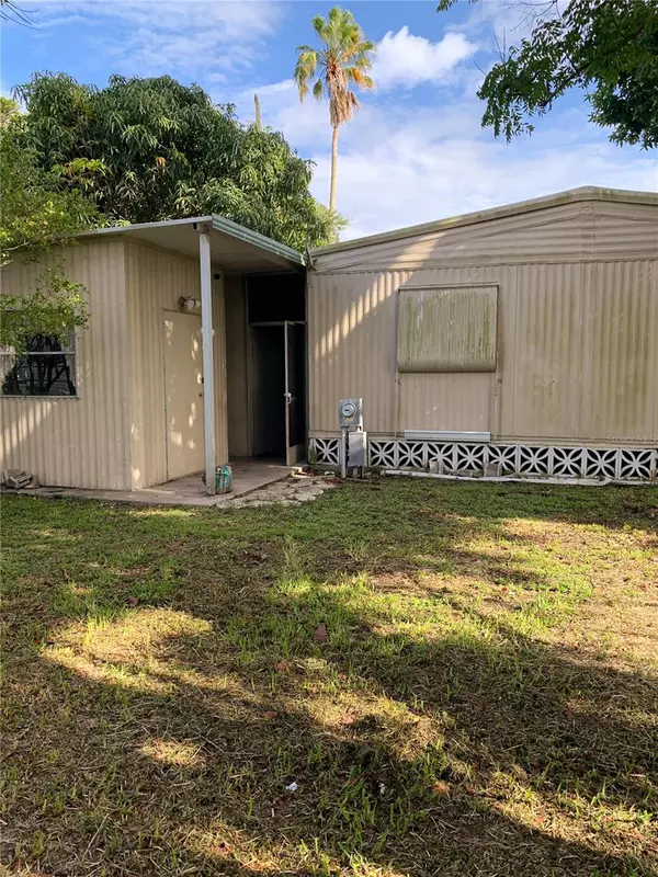 Clewiston, FL 33440,611 SABAL AVE