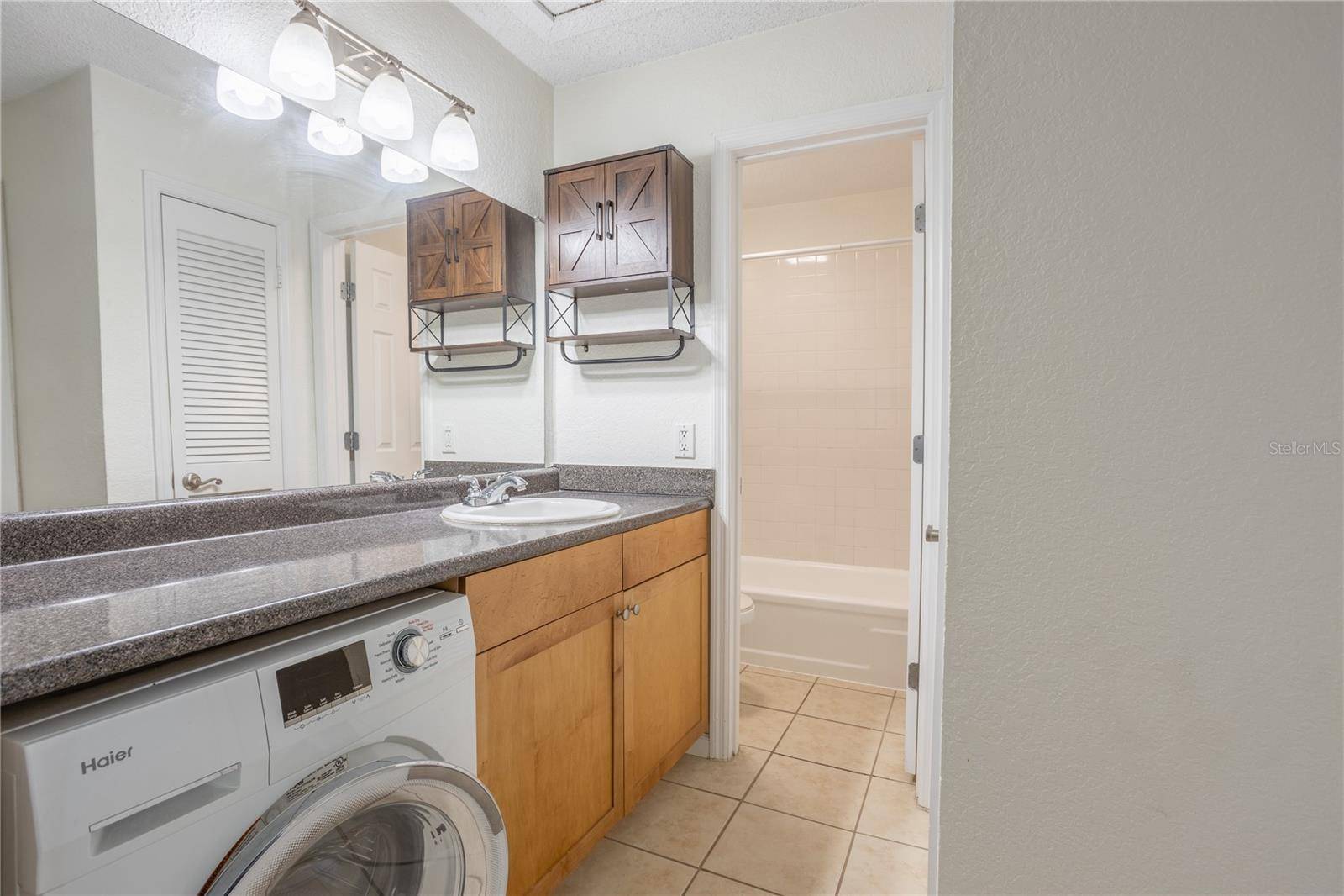 Gainesville, FL 32605,1810 NW 23RD BLVD #143