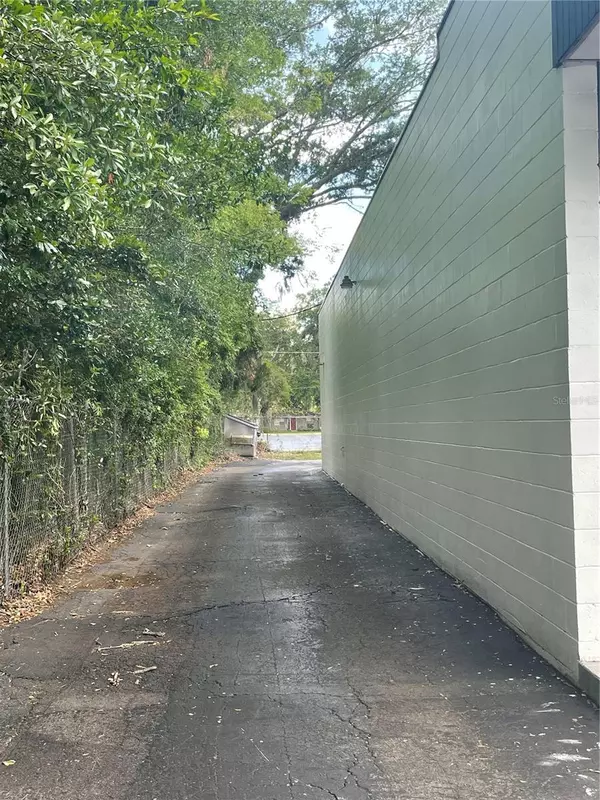 Gainesville, FL 32609,501 NW 23RD AVE #A