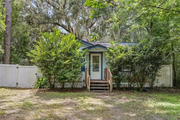 3220 NW 20TH ST,  Gainesville,  FL 32605