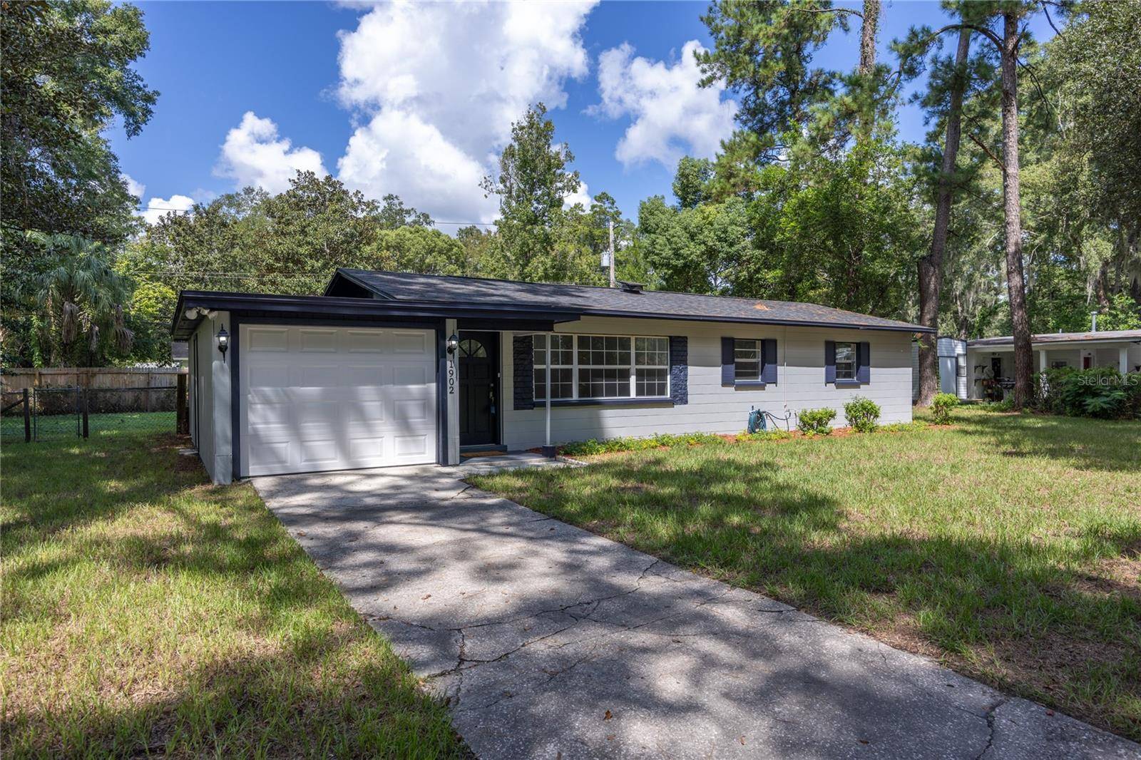 1902 NW 38TH TER, Gainesville, FL 32605